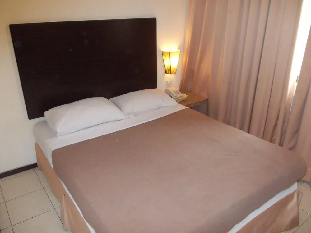 Hotel Sri Sutra - Bandar Sri Damansara Sungai Buloh 2*,