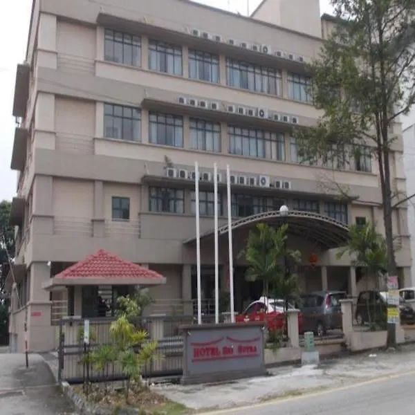 Hotel Sri Sutra - Bandar Sri Damansara Sungai Buloh 2*,  Malaysia