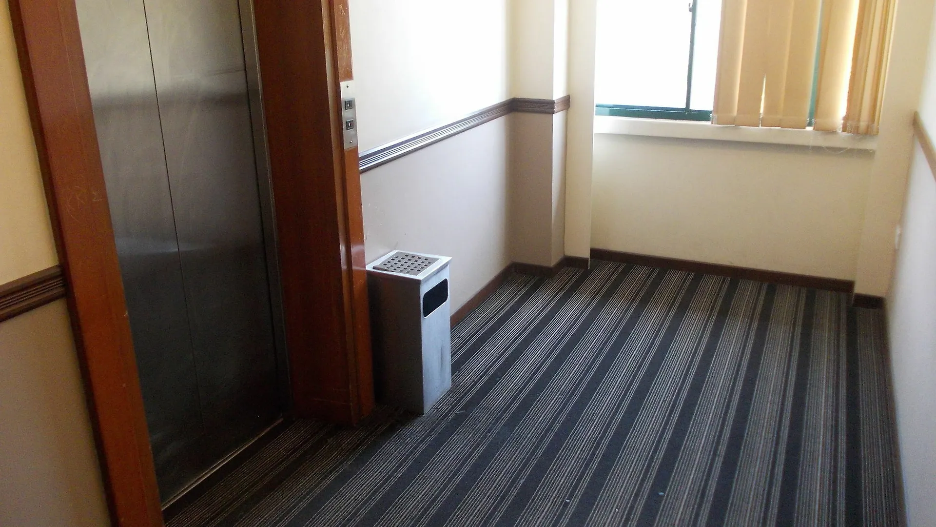 Hotel Sri Sutra - Bandar Sri Damansara Sungai Buloh 2*,